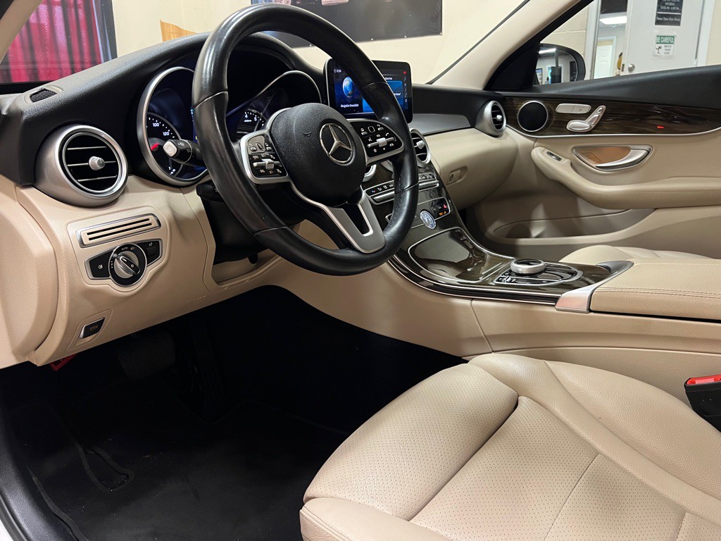 2019 Mercedes-Benz C-Class Image 16