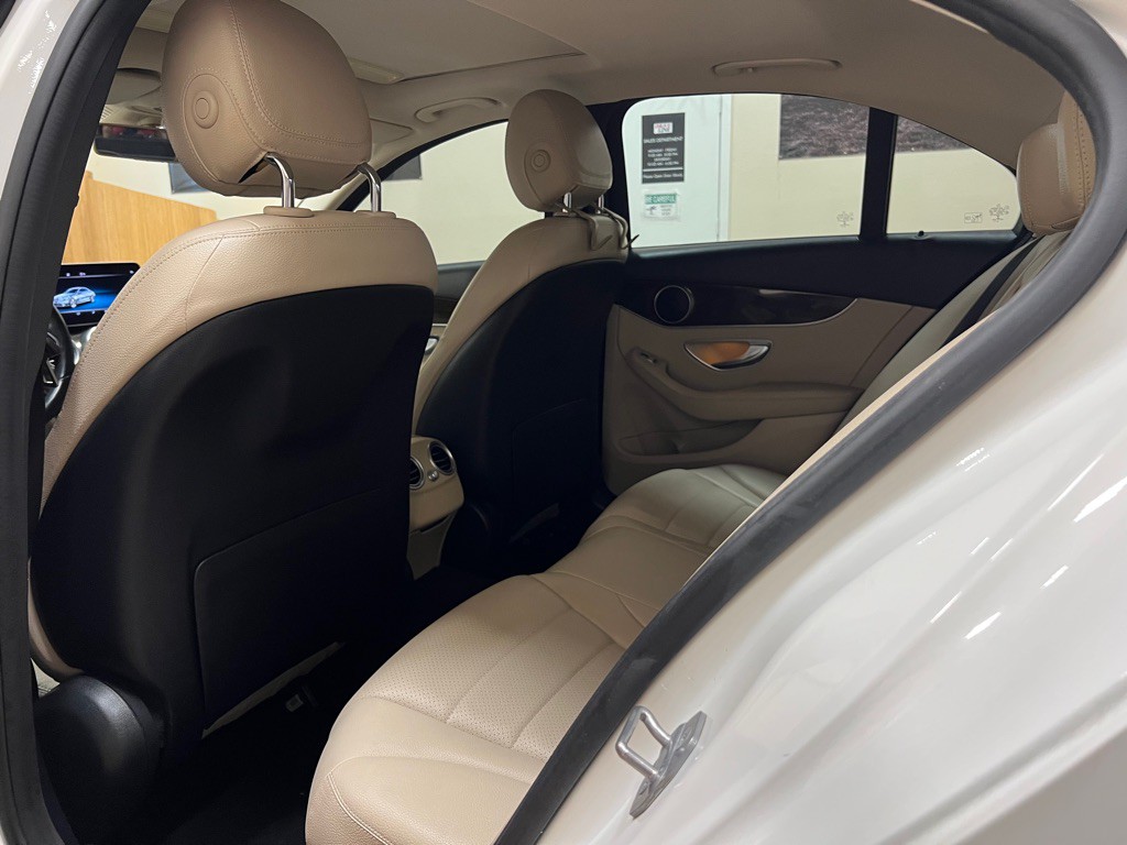 2019 Mercedes-Benz C-Class Image 18