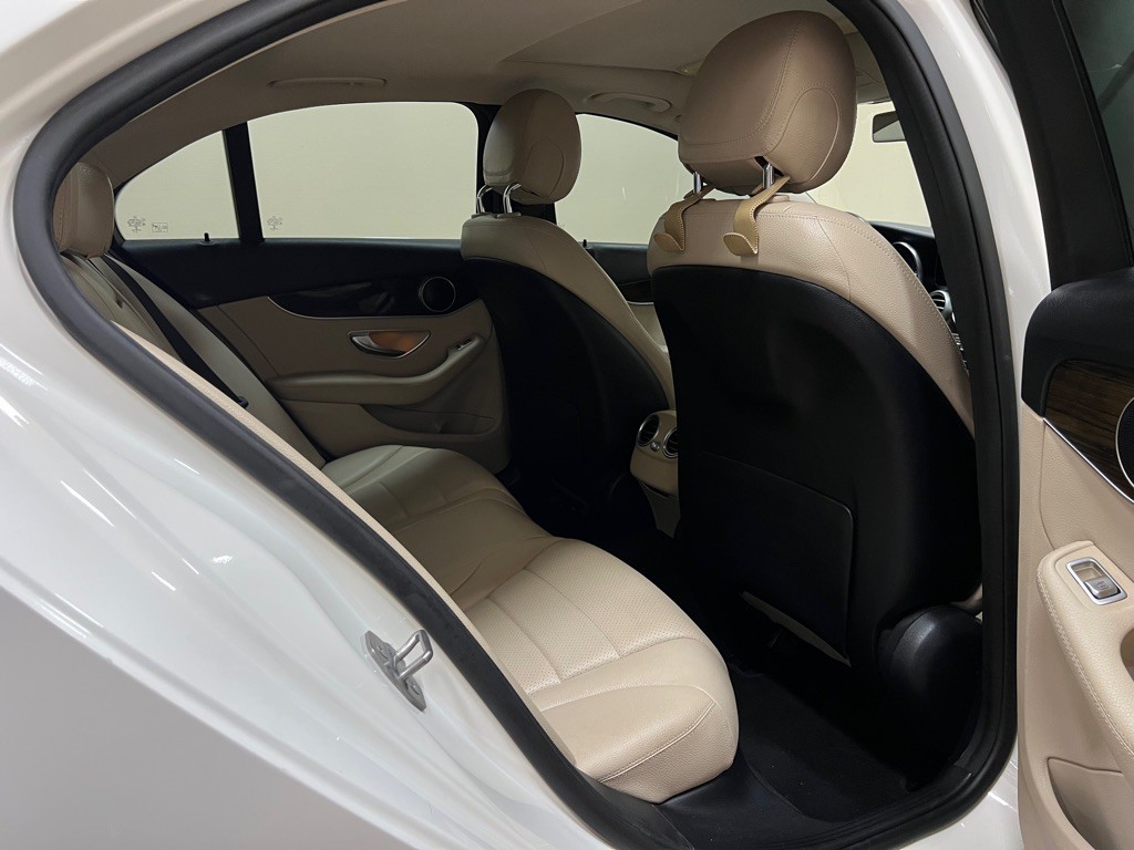 2019 Mercedes-Benz C-Class Image 21