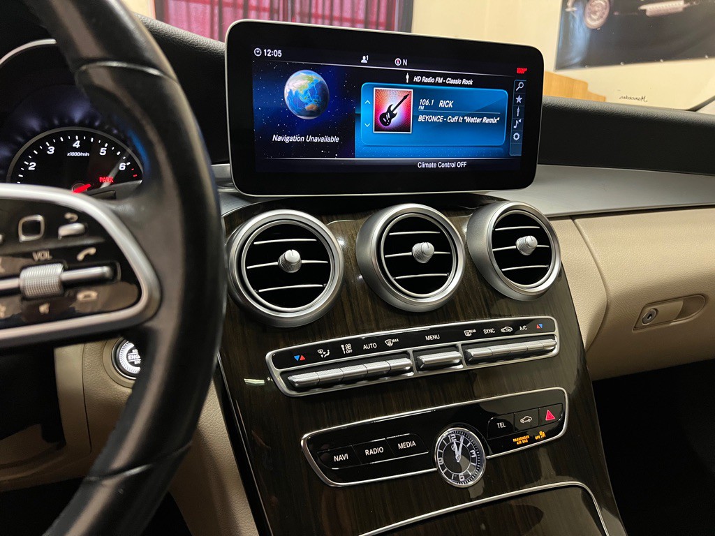 2019 Mercedes-Benz C-Class Image 28