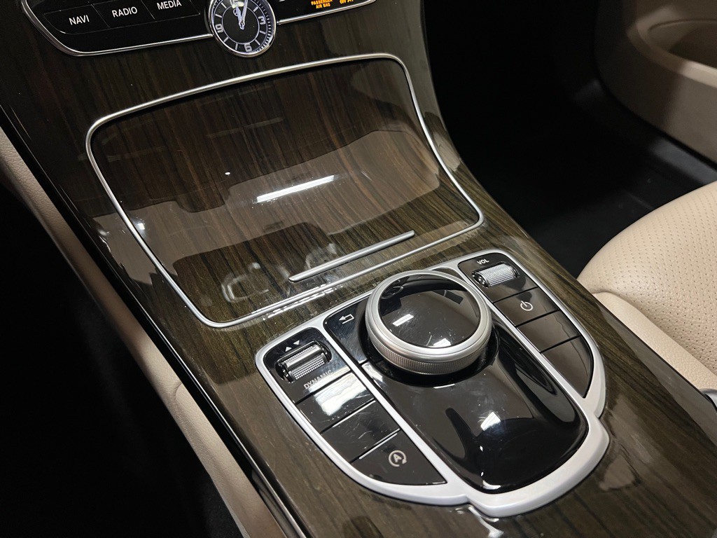 2019 Mercedes-Benz C-Class Image 31