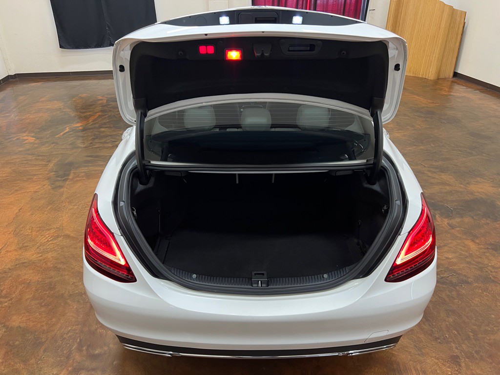 2019 Mercedes-Benz C-Class Image 41