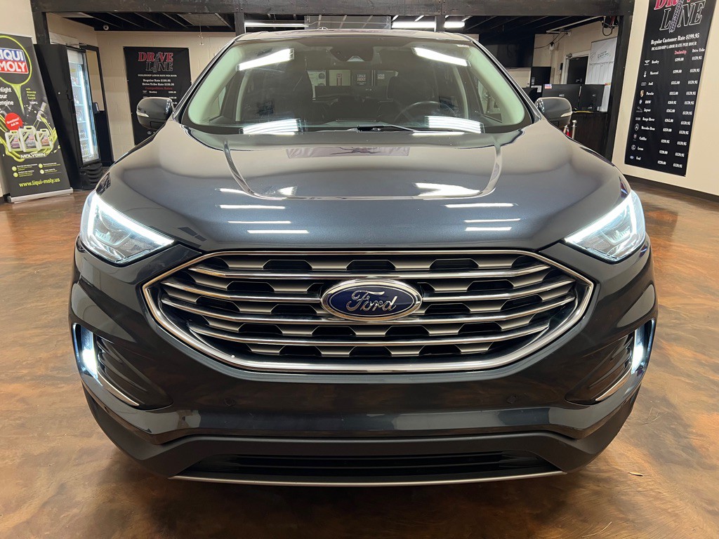 2022 Ford Edge Image 4