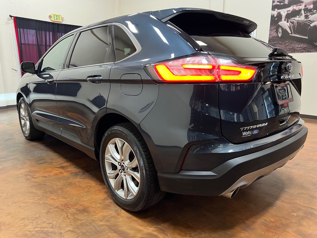 2022 Ford Edge Image 7