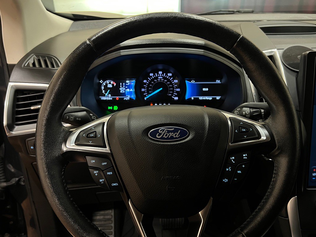 2022 Ford Edge Image 26