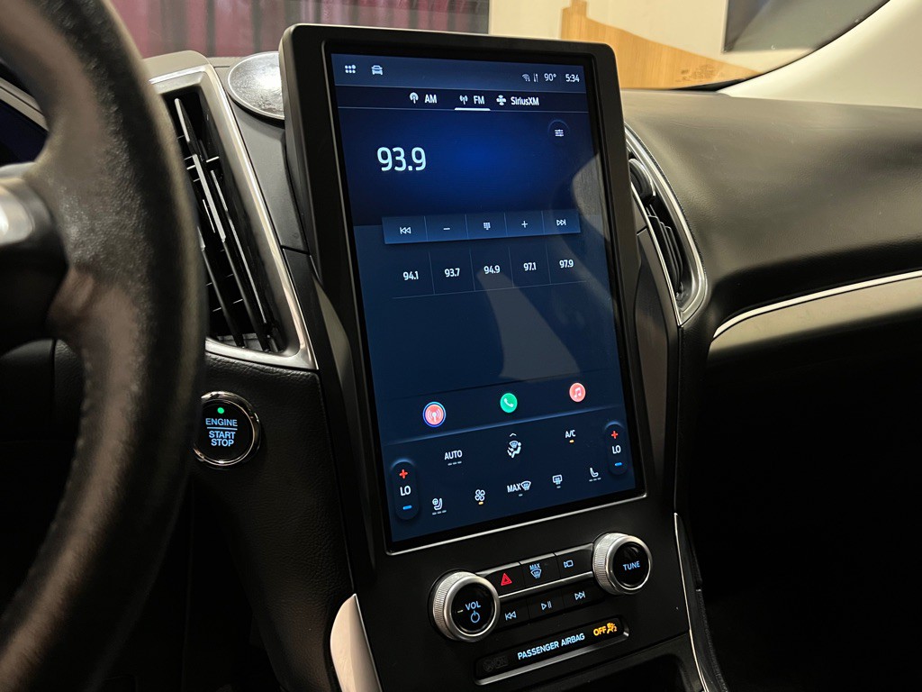 2022 Ford Edge Image 27