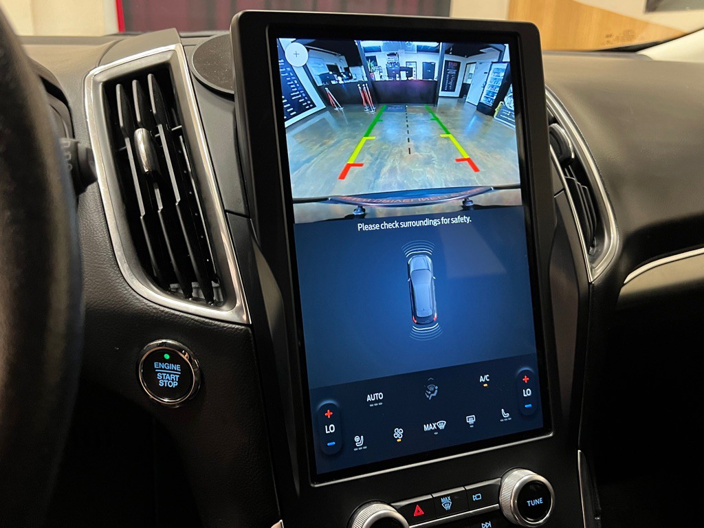 2022 Ford Edge Image 28