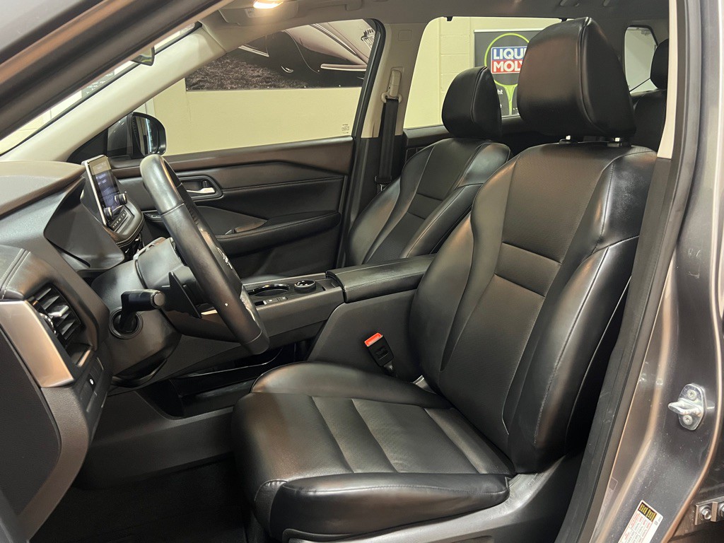 2023 Nissan Rogue Image 15