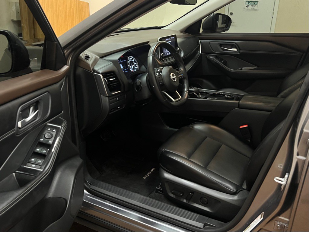 2023 Nissan Rogue Image 19