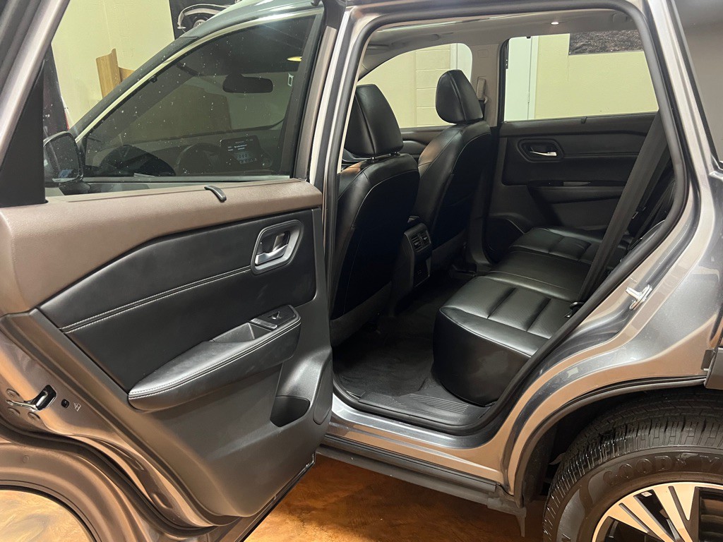 2023 Nissan Rogue Image 26