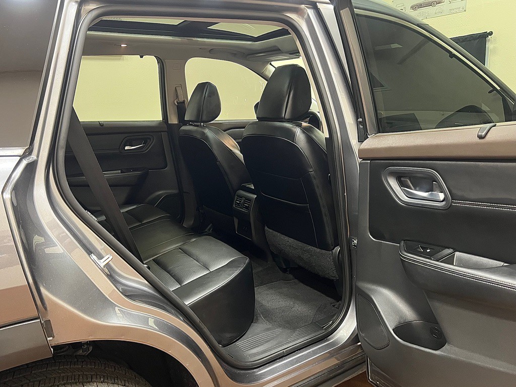 2023 Nissan Rogue Image 28