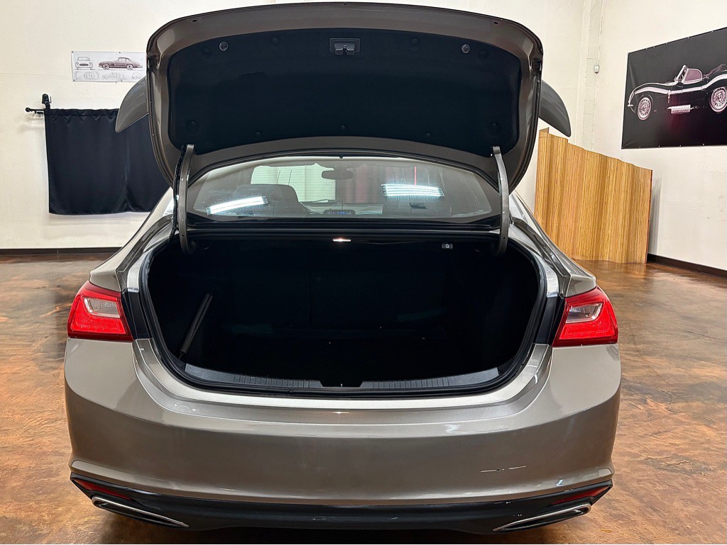 2022 Chevrolet Malibu Image 35