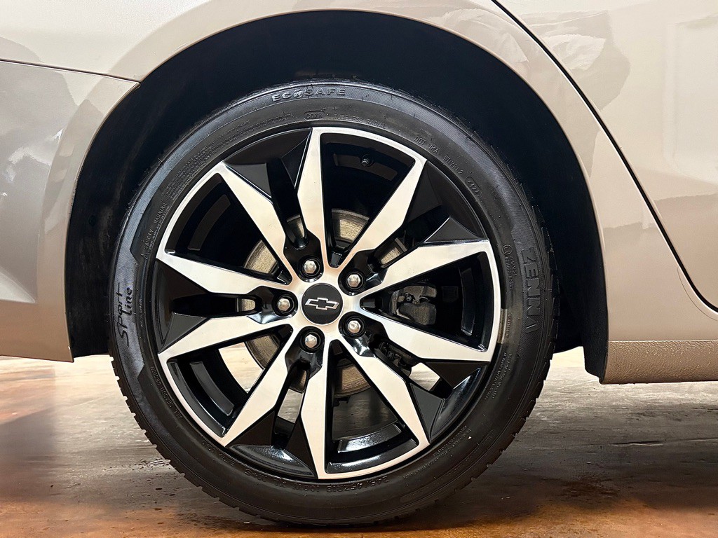 2022 Chevrolet Malibu Image 42
