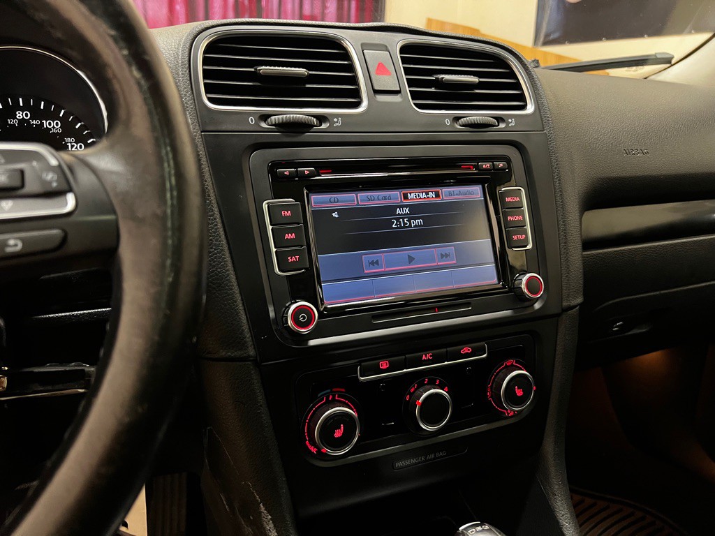 2014 Volkswagen Jetta Image 28