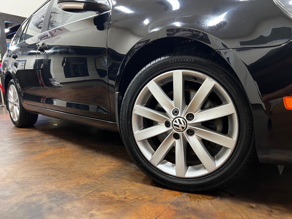 2014 Volkswagen Jetta Image 34