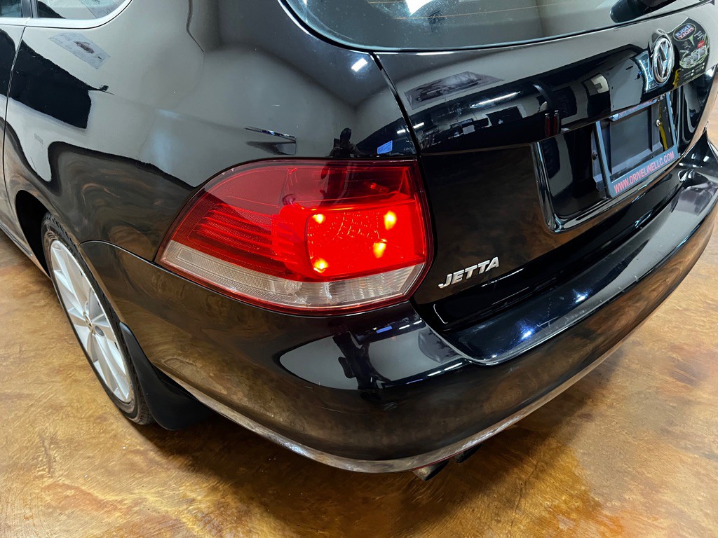 2014 Volkswagen Jetta Image 37