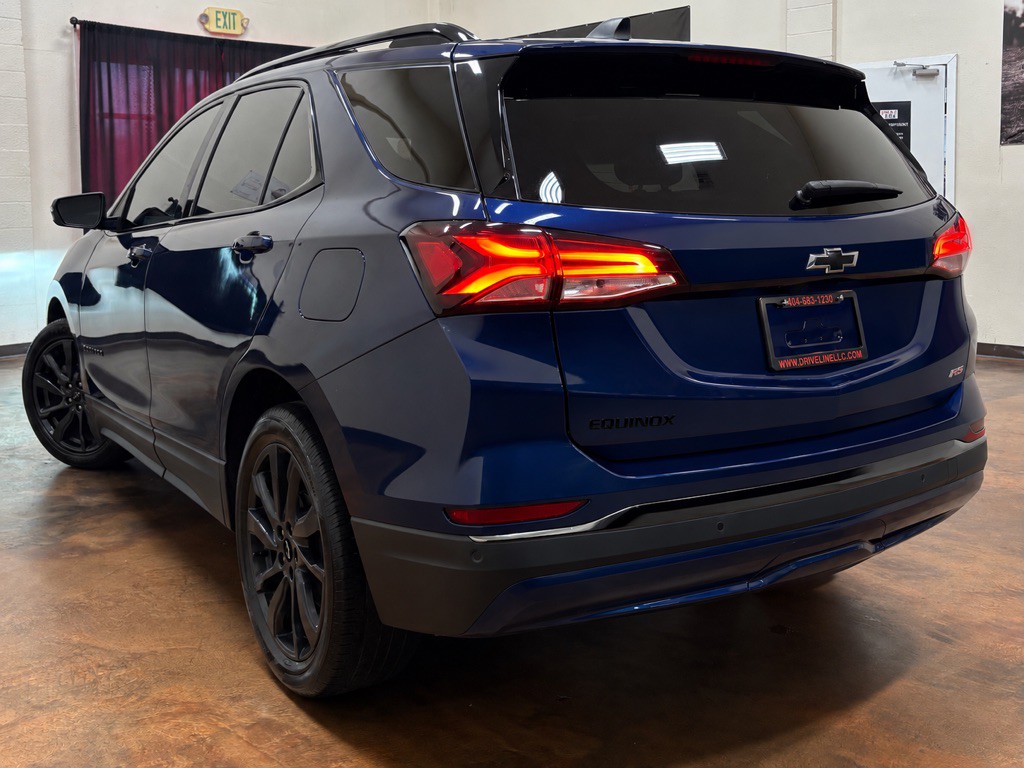 2022 Chevrolet Equinox Image 2