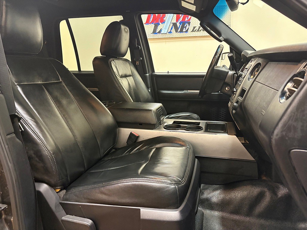 2016 Ford Expedition Image 16