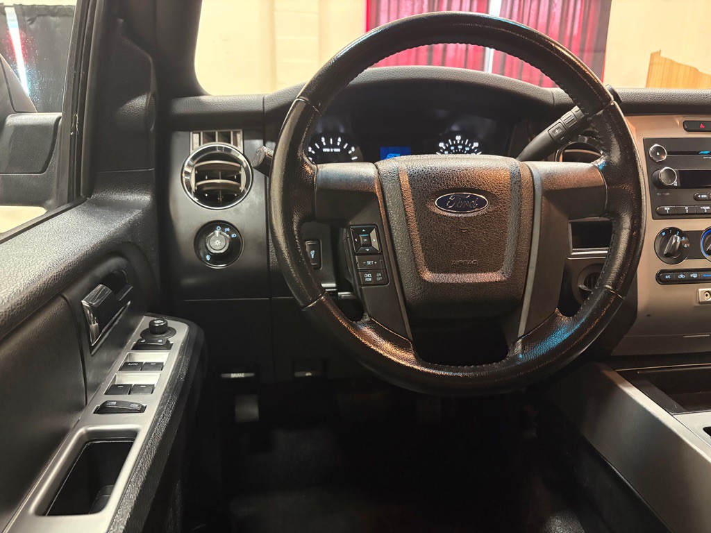 2016 Ford Expedition Image 25