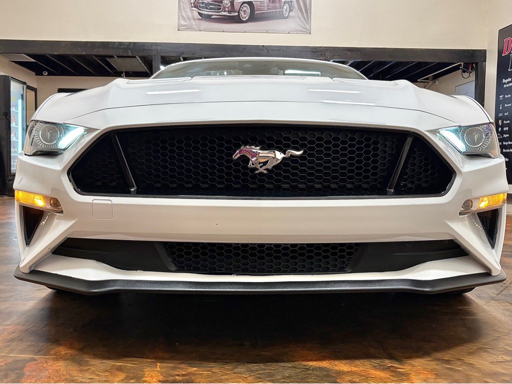 2020 Ford Mustang Image 3