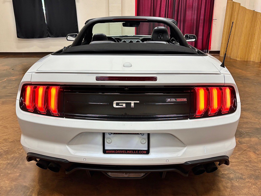 2020 Ford Mustang Image 5