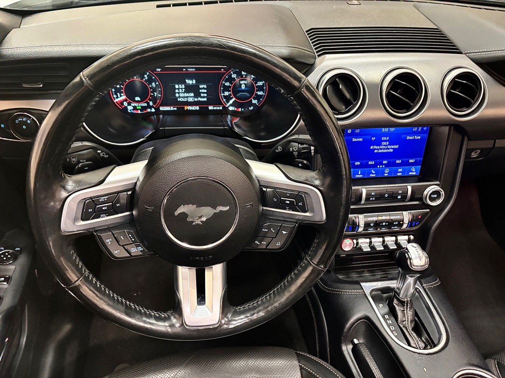 2020 Ford Mustang Image 21
