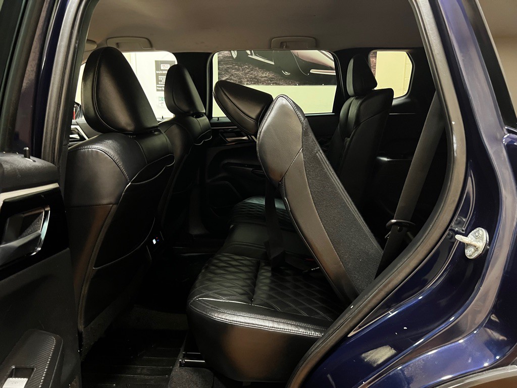2022 Mitsubishi Outlander Image 20