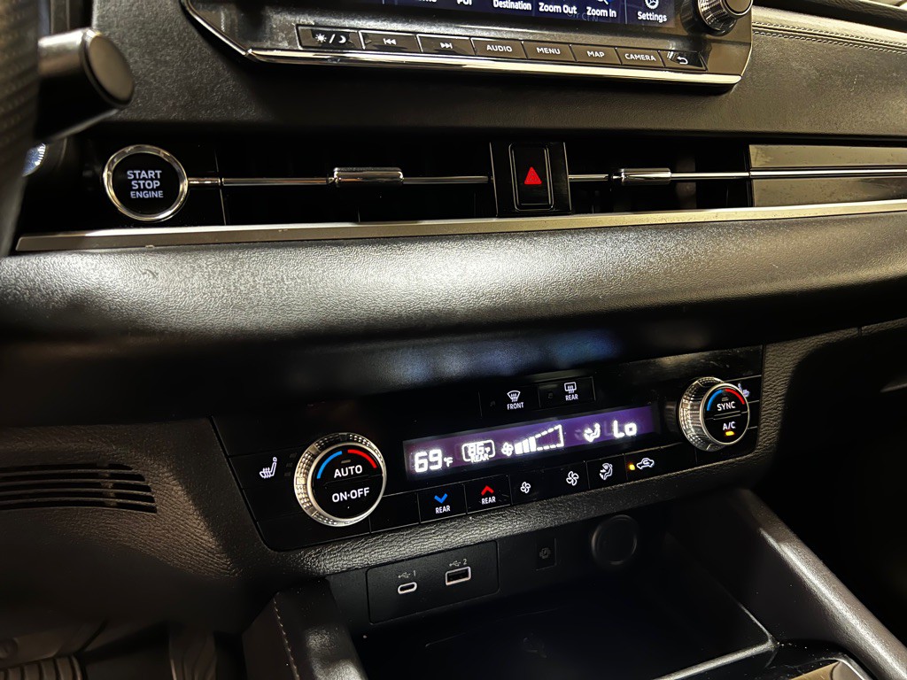 2022 Mitsubishi Outlander Image 39