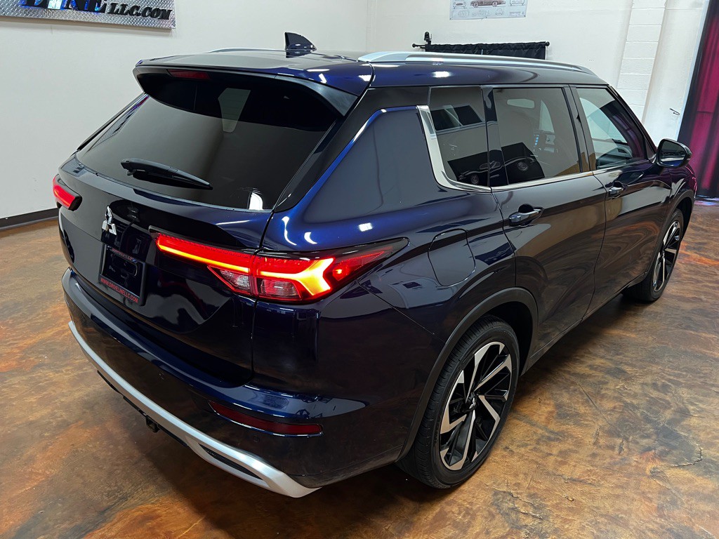 2022 Mitsubishi Outlander Image 55