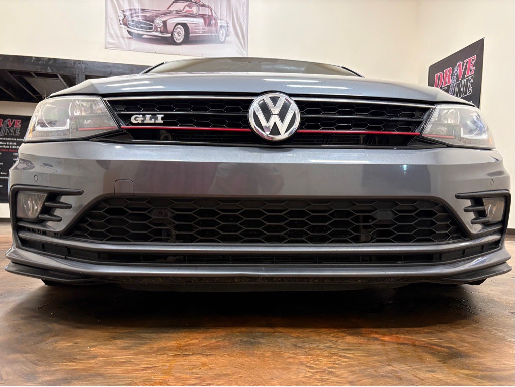 2016 Volkswagen Jetta Image 5