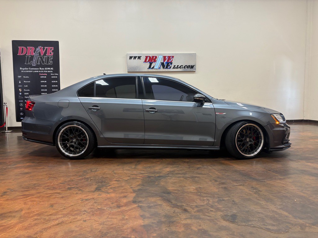 2016 Volkswagen Jetta Image 9