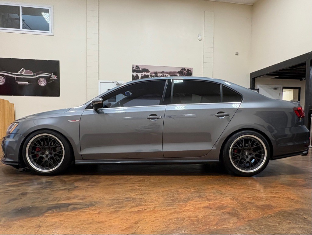 2016 Volkswagen Jetta Image 11
