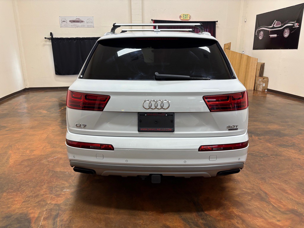 2018 Audi Q7 Image 8