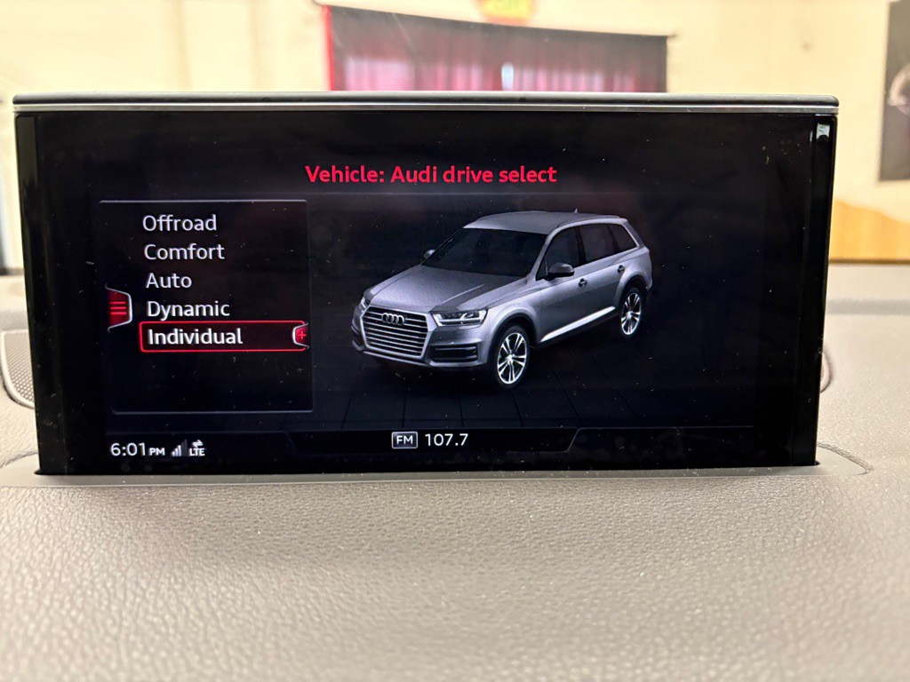 2018 Audi Q7 Image 25