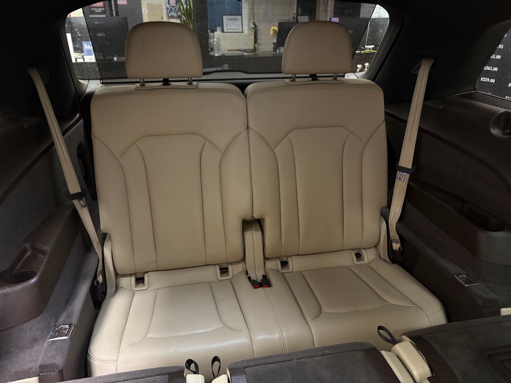 2018 Audi Q7 Image 37
