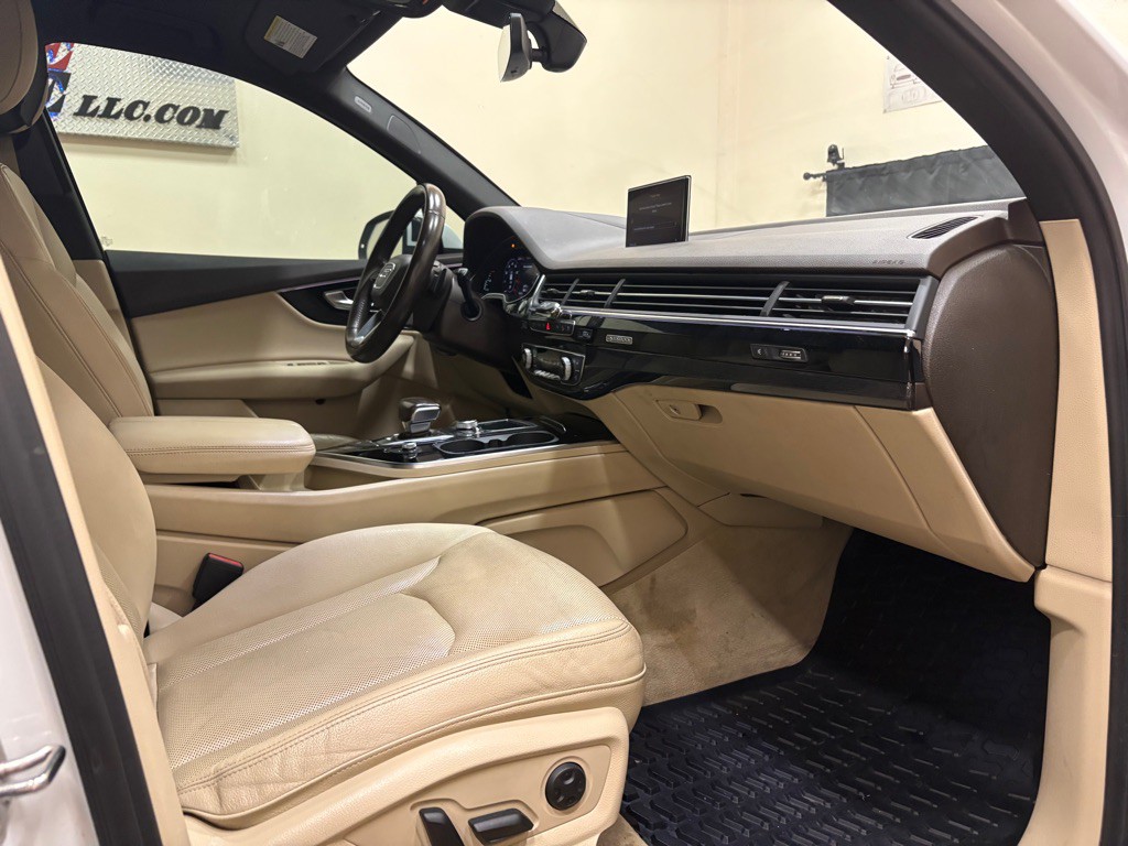 2018 Audi Q7 Image 39
