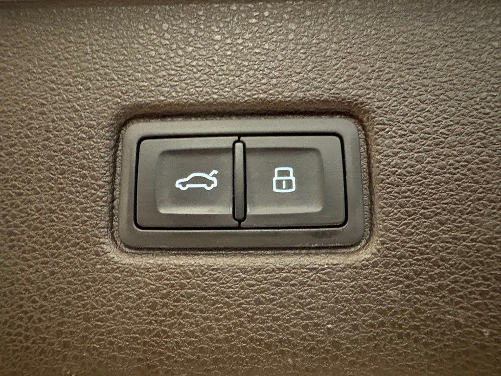 2018 Audi Q7 Image 44