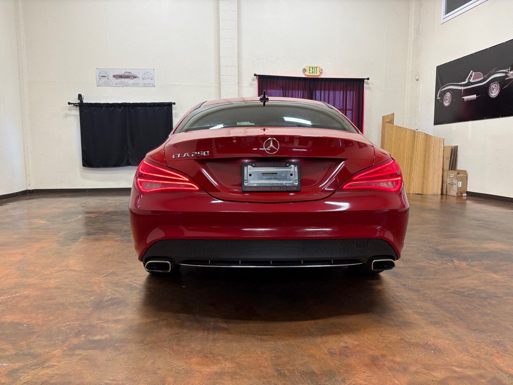 2015 Mercedes-Benz CLA-Class Image 8