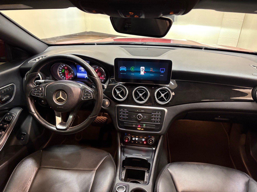 2015 Mercedes-Benz CLA-Class Image 14