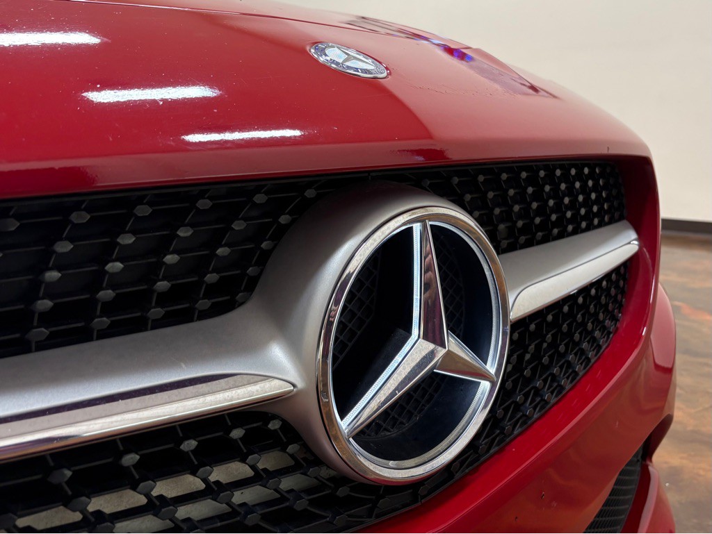 2015 Mercedes-Benz CLA-Class Image 35