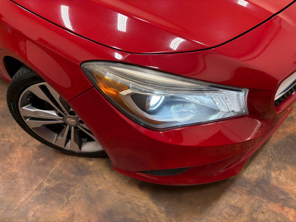 2015 Mercedes-Benz CLA-Class Image 39