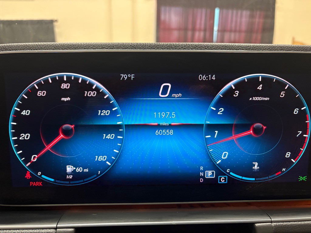 2020 Mercedes-Benz GLE-Class Image 17