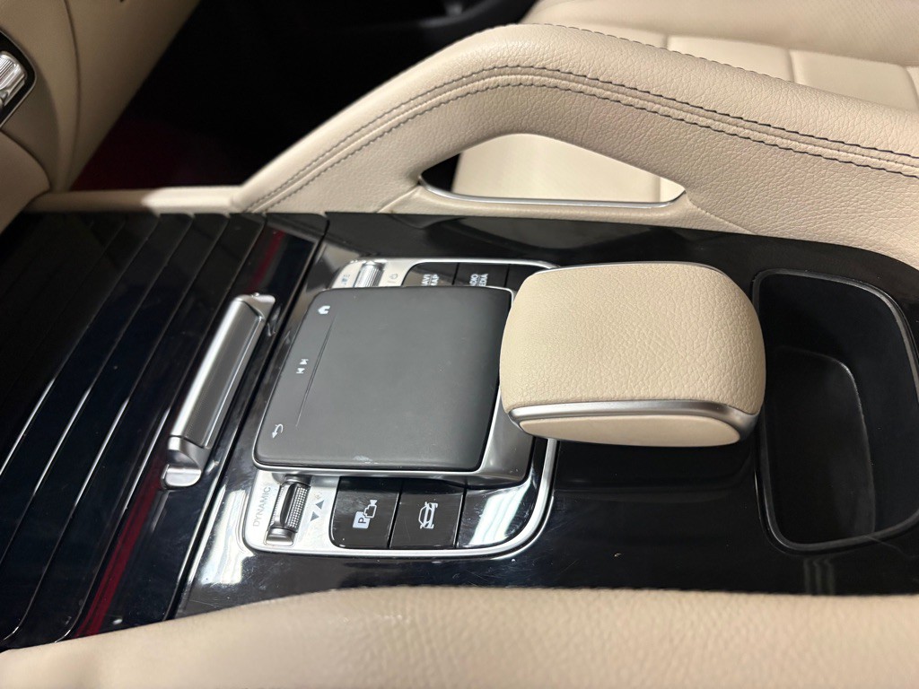 2020 Mercedes-Benz GLE-Class Image 23