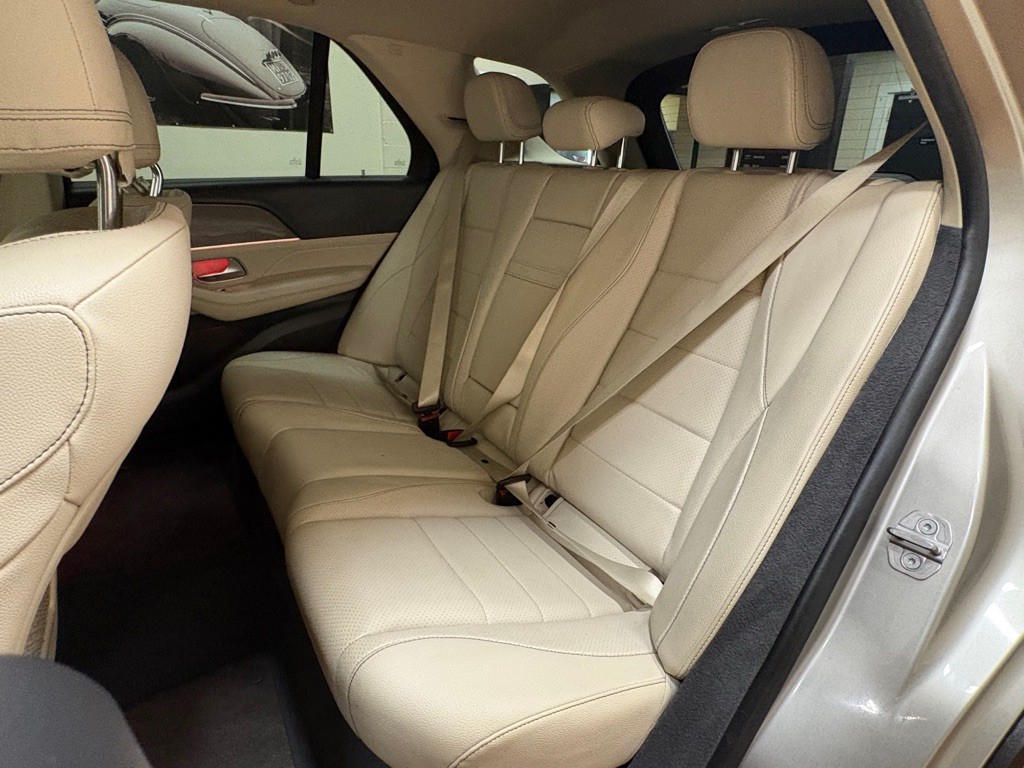 2020 Mercedes-Benz GLE-Class Image 33