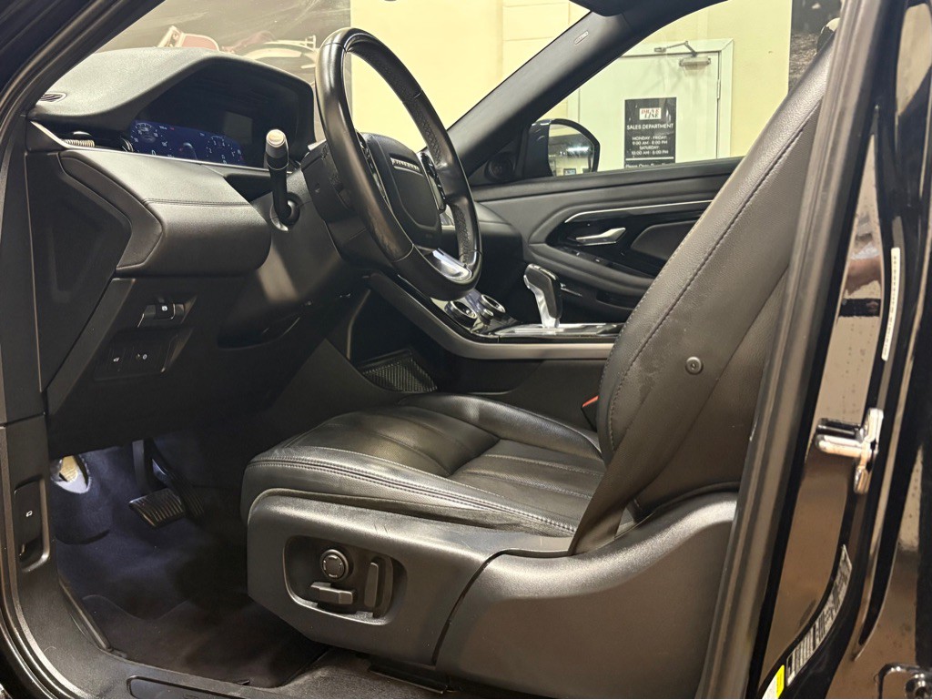 2020 Land Rover Range Rover Evoque Image 30