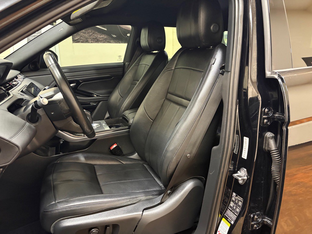 2020 Land Rover Range Rover Evoque Image 31