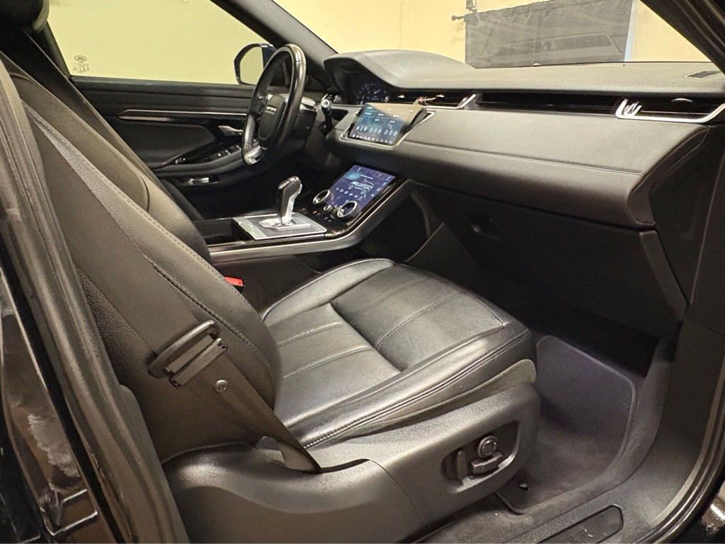 2020 Land Rover Range Rover Evoque Image 36