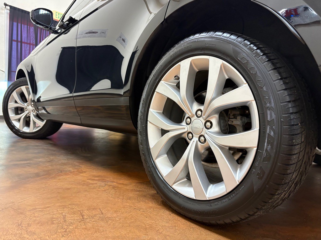 2020 Land Rover Range Rover Evoque Image 48