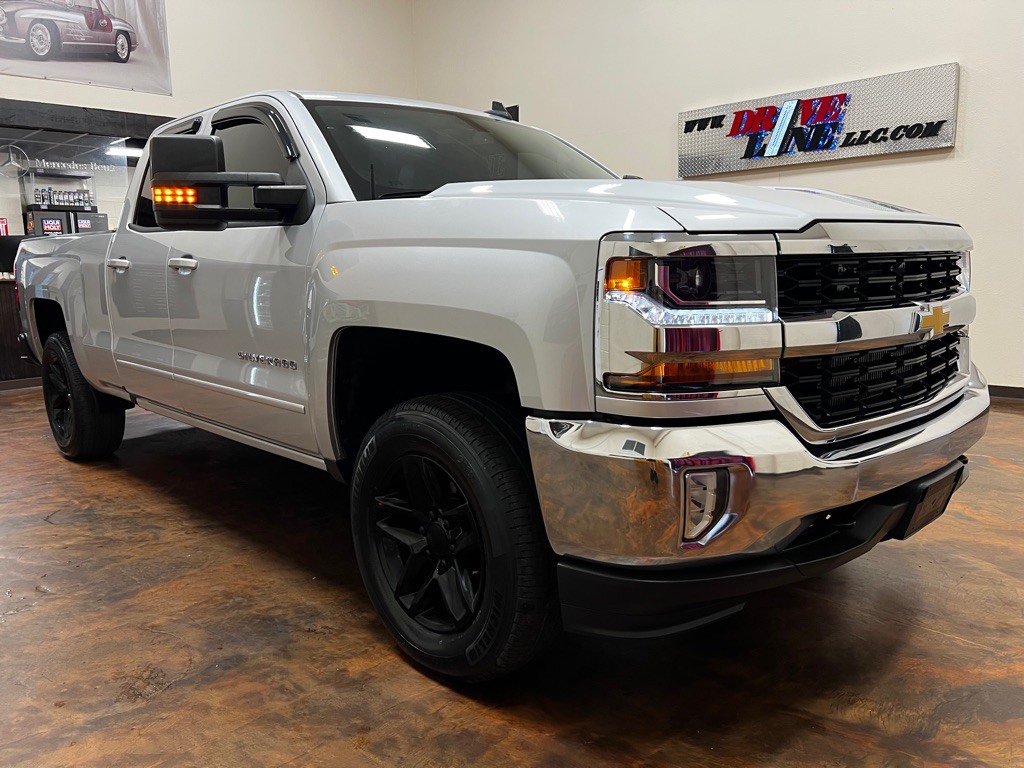2017 Chevrolet Silverado 1500 Image 3
