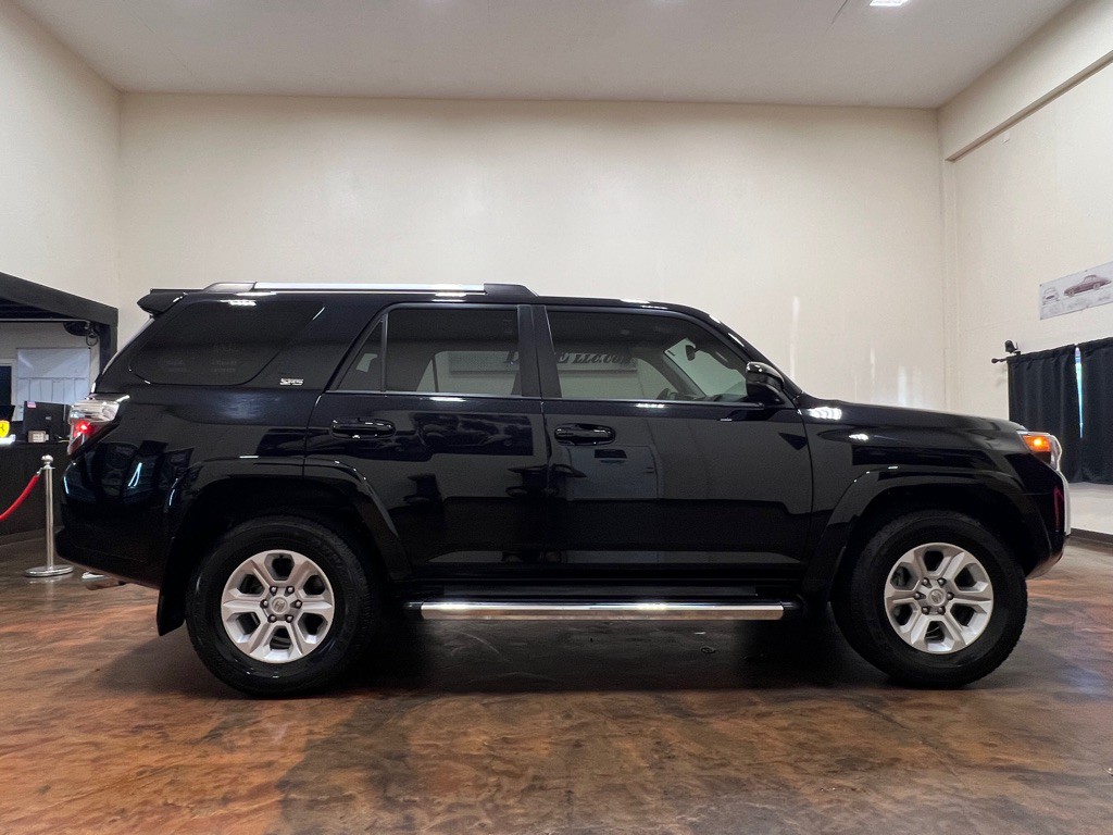 2024 Toyota 4Runner Image 10